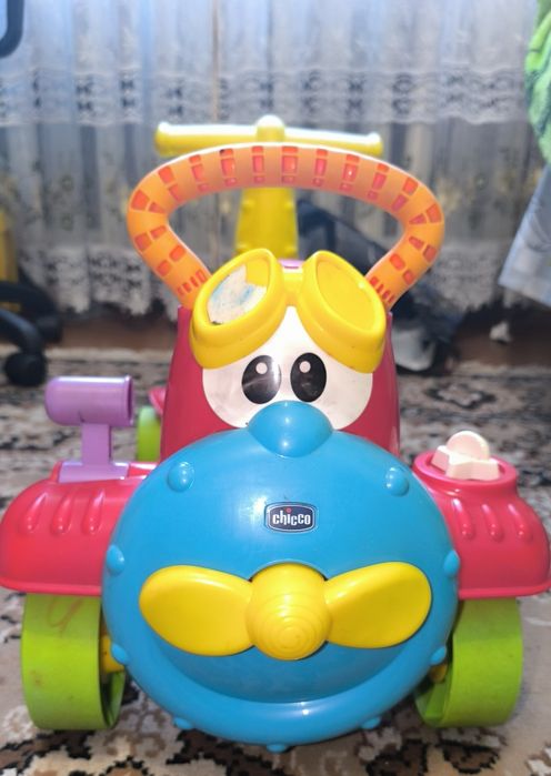 Дитячий авто-толокар 2 в 1