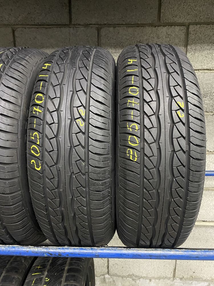 Літні шини 205/70 R14 (95H) MAXXIS