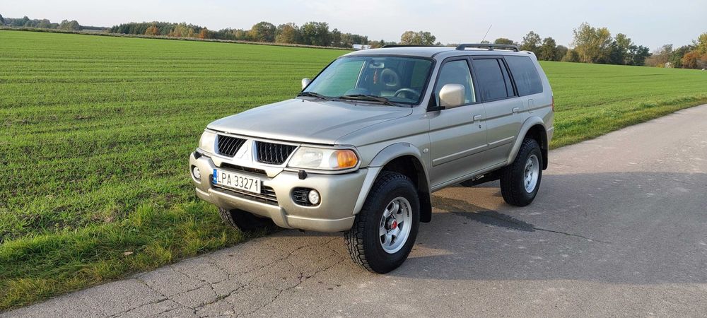Mitsubishi pajero sport 3.0