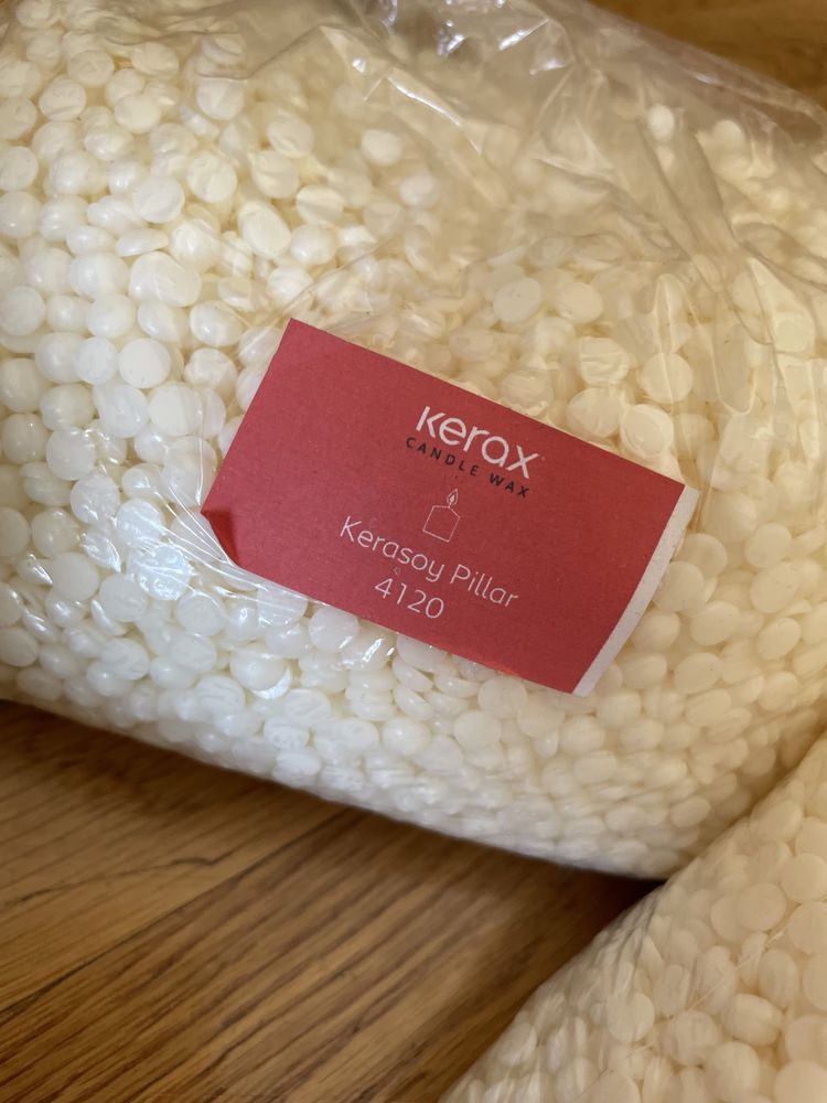 Zestaw do wyrobu świec wosk sojowy, knot, formy silikonowe