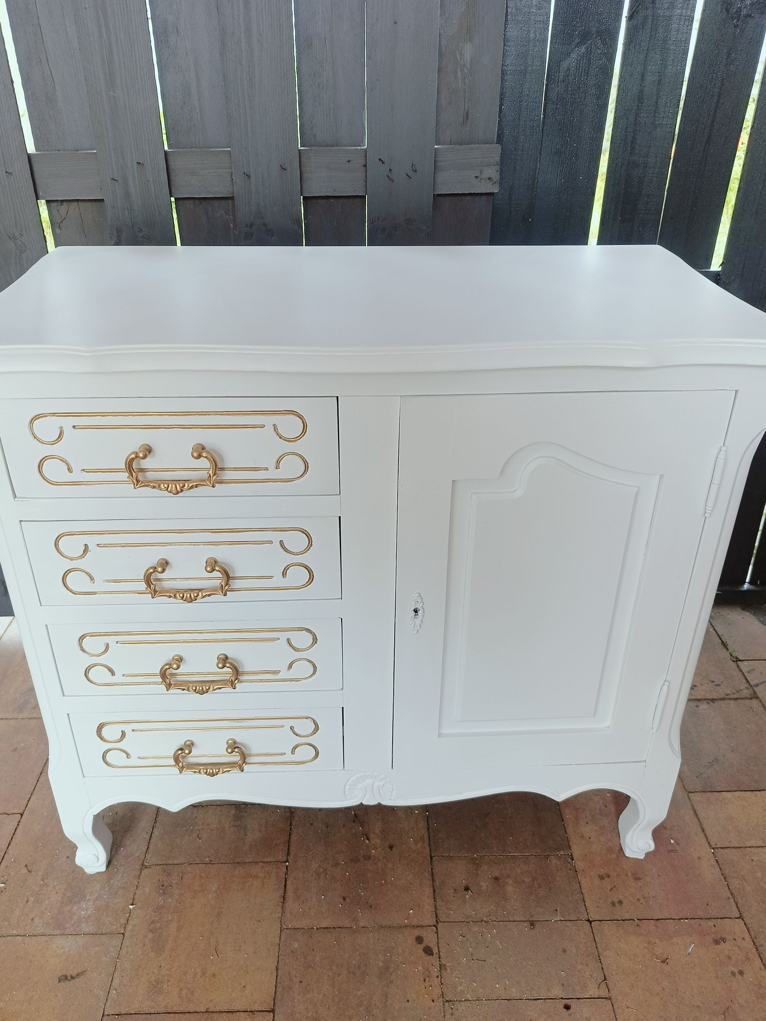 Komoda drewniana biała złota ludwikowska glamour shabby po renowacji