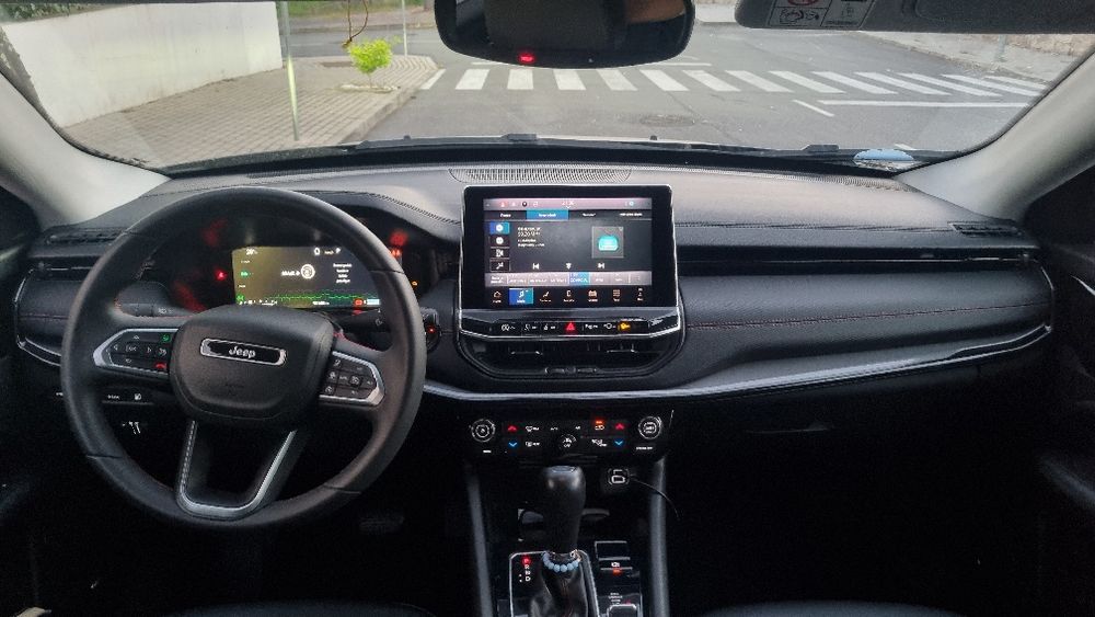 Jeep Compass 4xe trailwalk