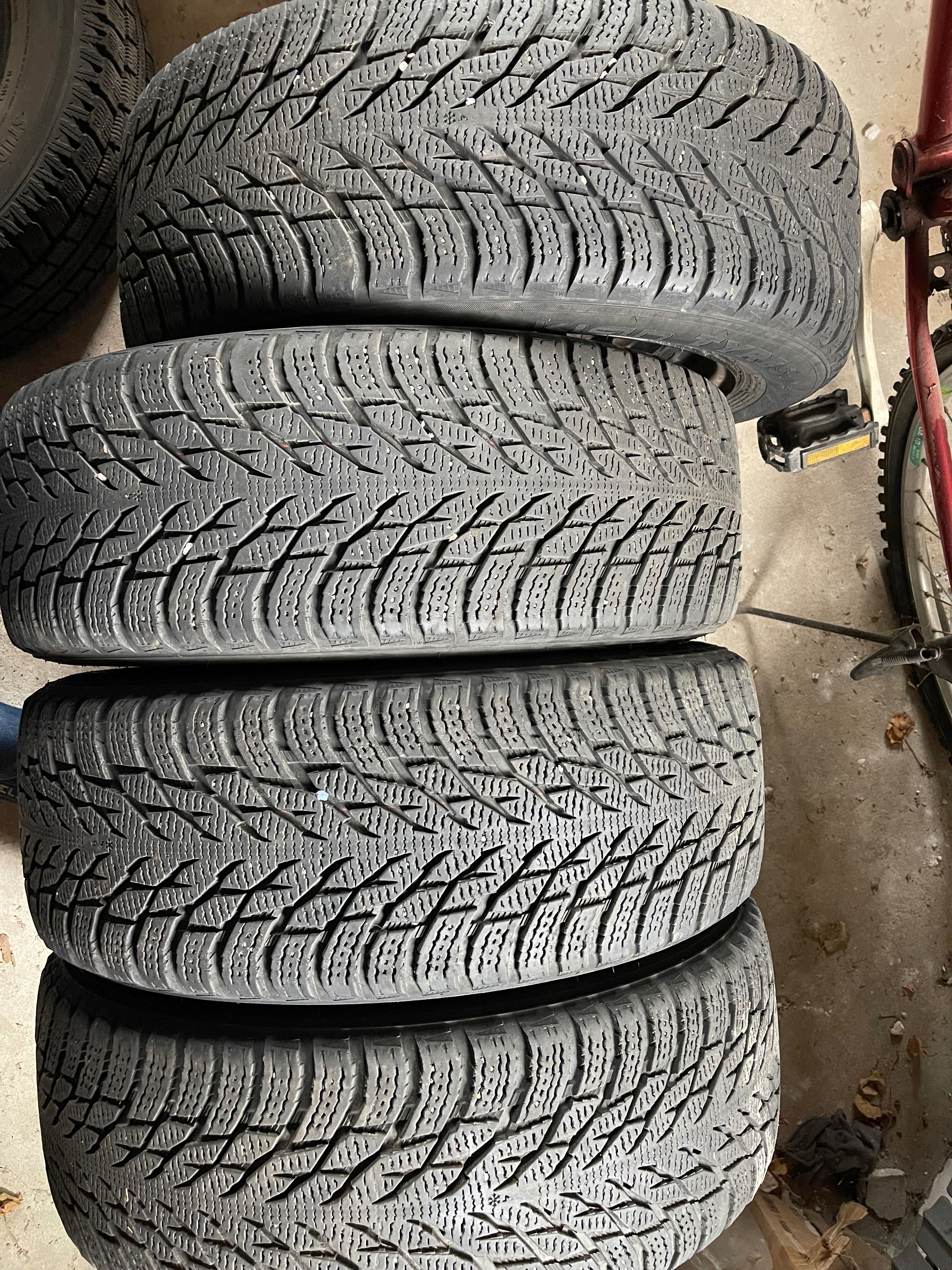 Nokian HAKKAPELIITTA P3 Зимние шины 205/55/16.