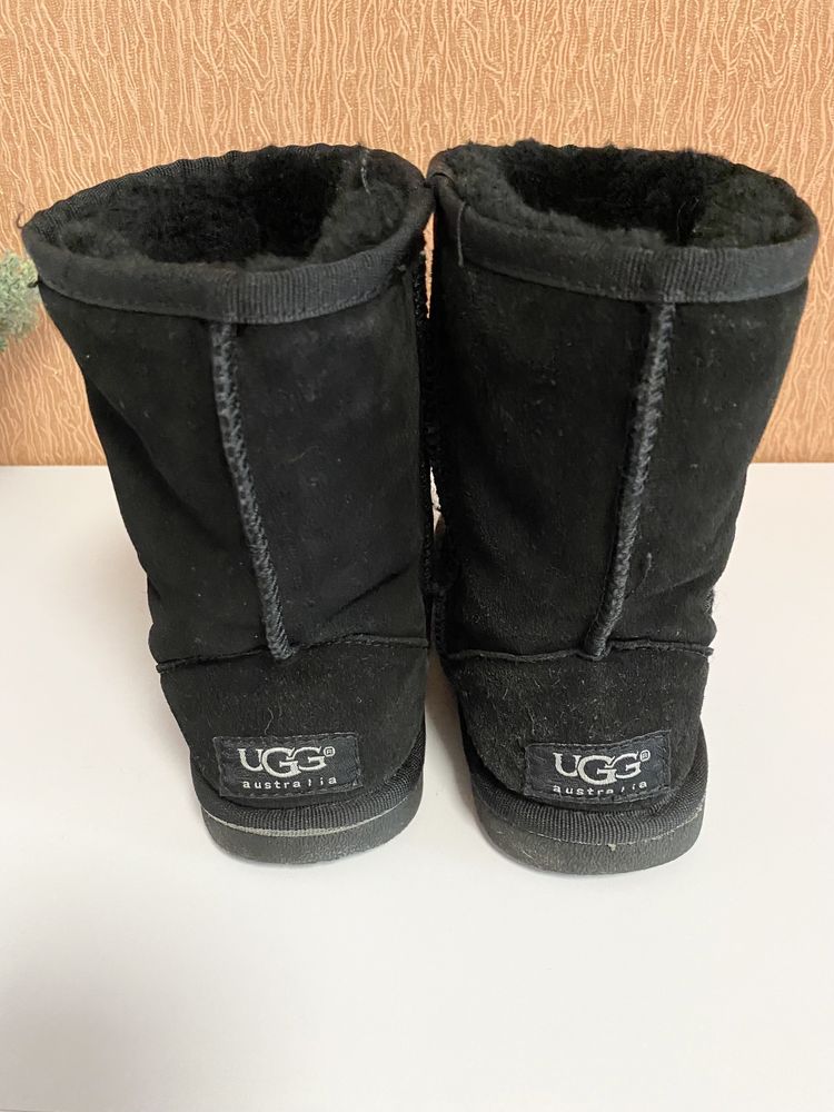 Дитячі Ugg 32 розм