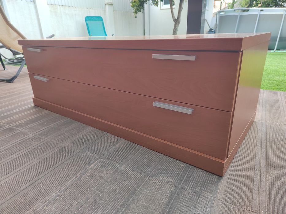 Móvel para TV cerejeira