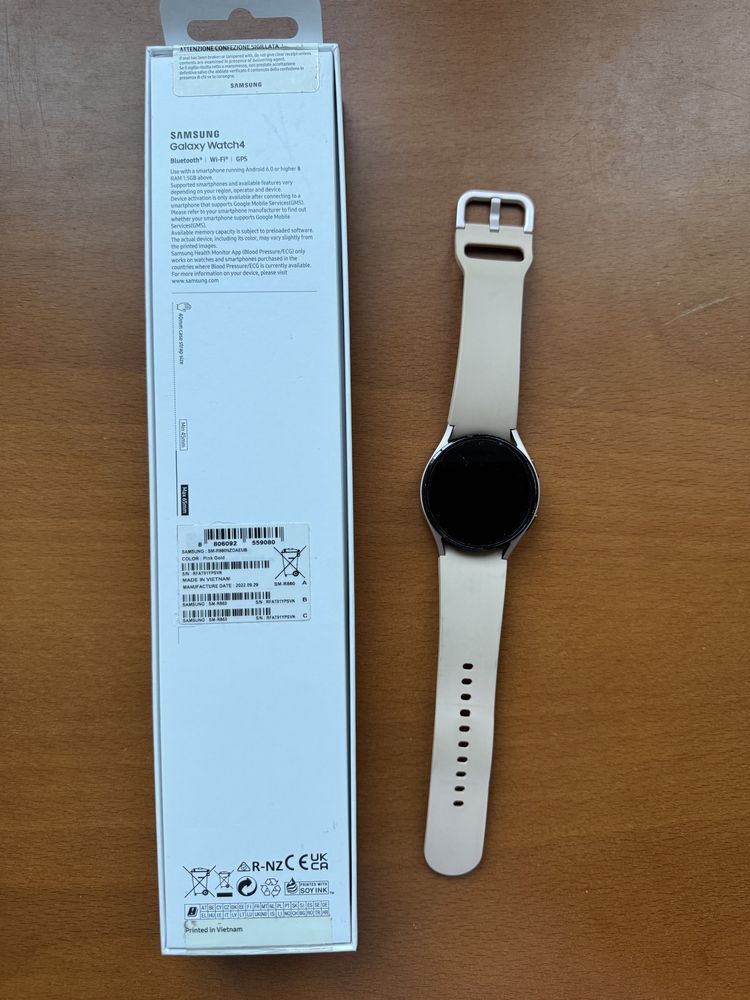 Samsung Galaxy watch4 Rosa