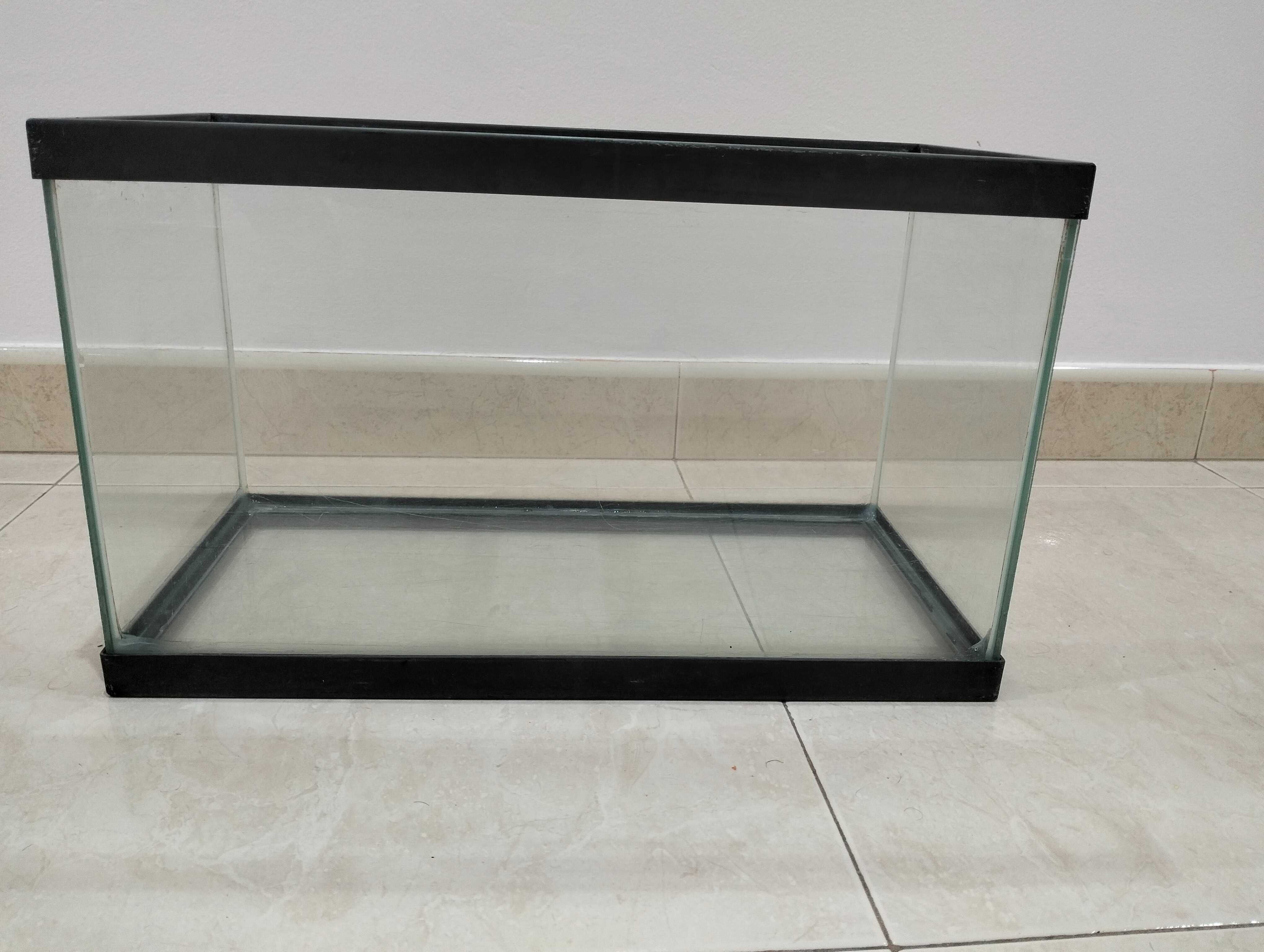 Aquário para peixes ou tartarugas