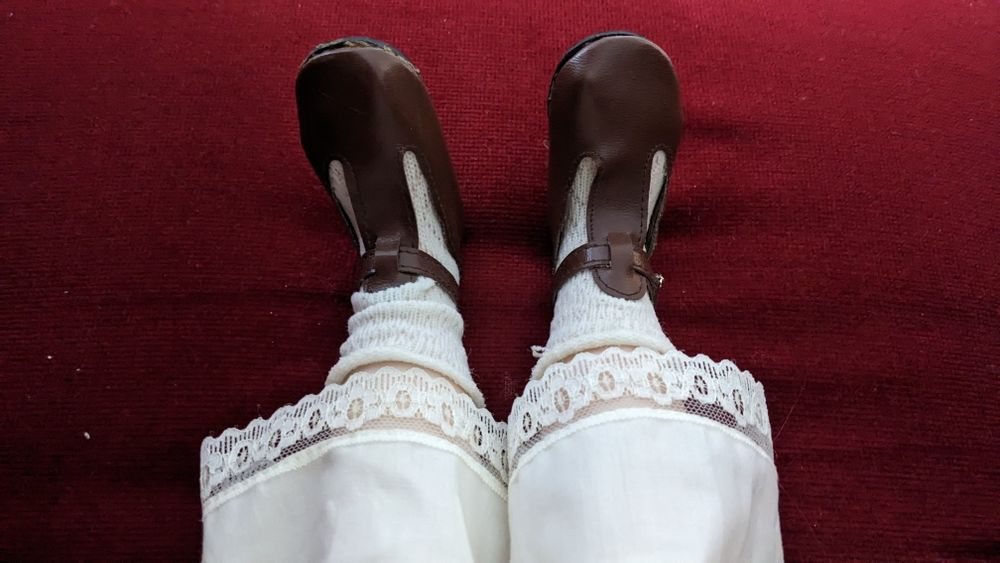 Lalka kolekcjonerska PUPPE porcelanowa twarz