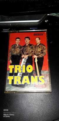 Sprzedam kasety magnetofonową Trio Trans