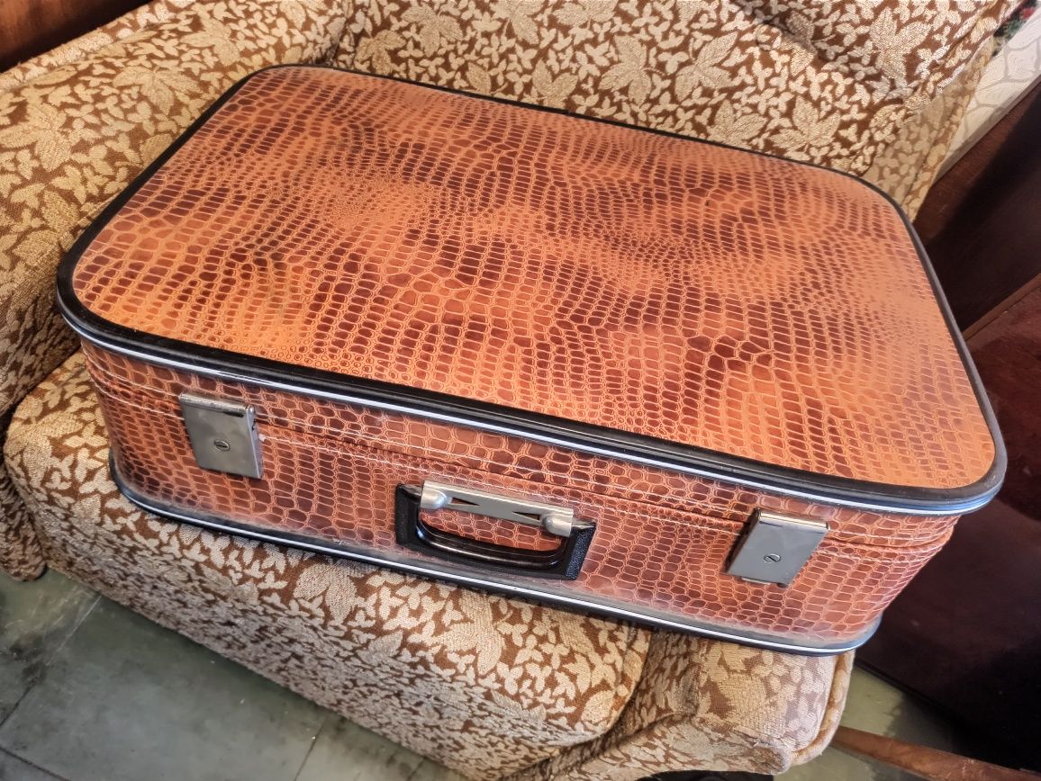 Большой советский чемодан