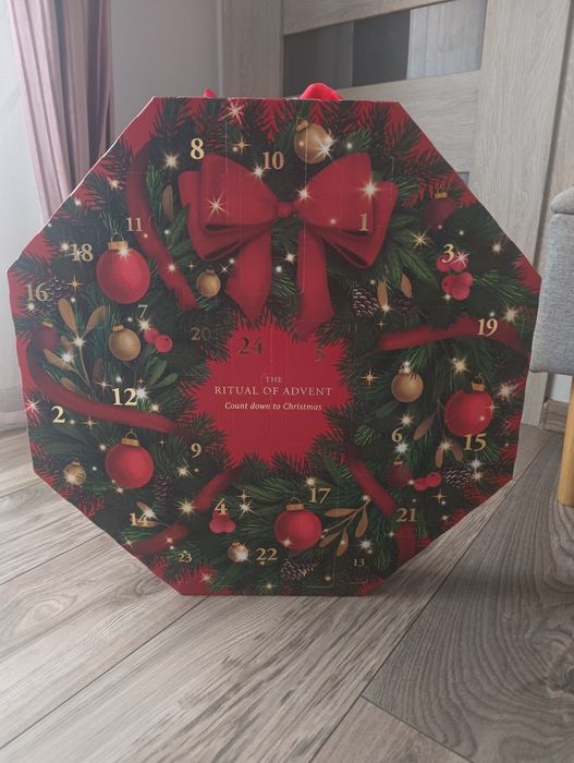 Rituals kalendarz adwentowy z kosmetykami nowy