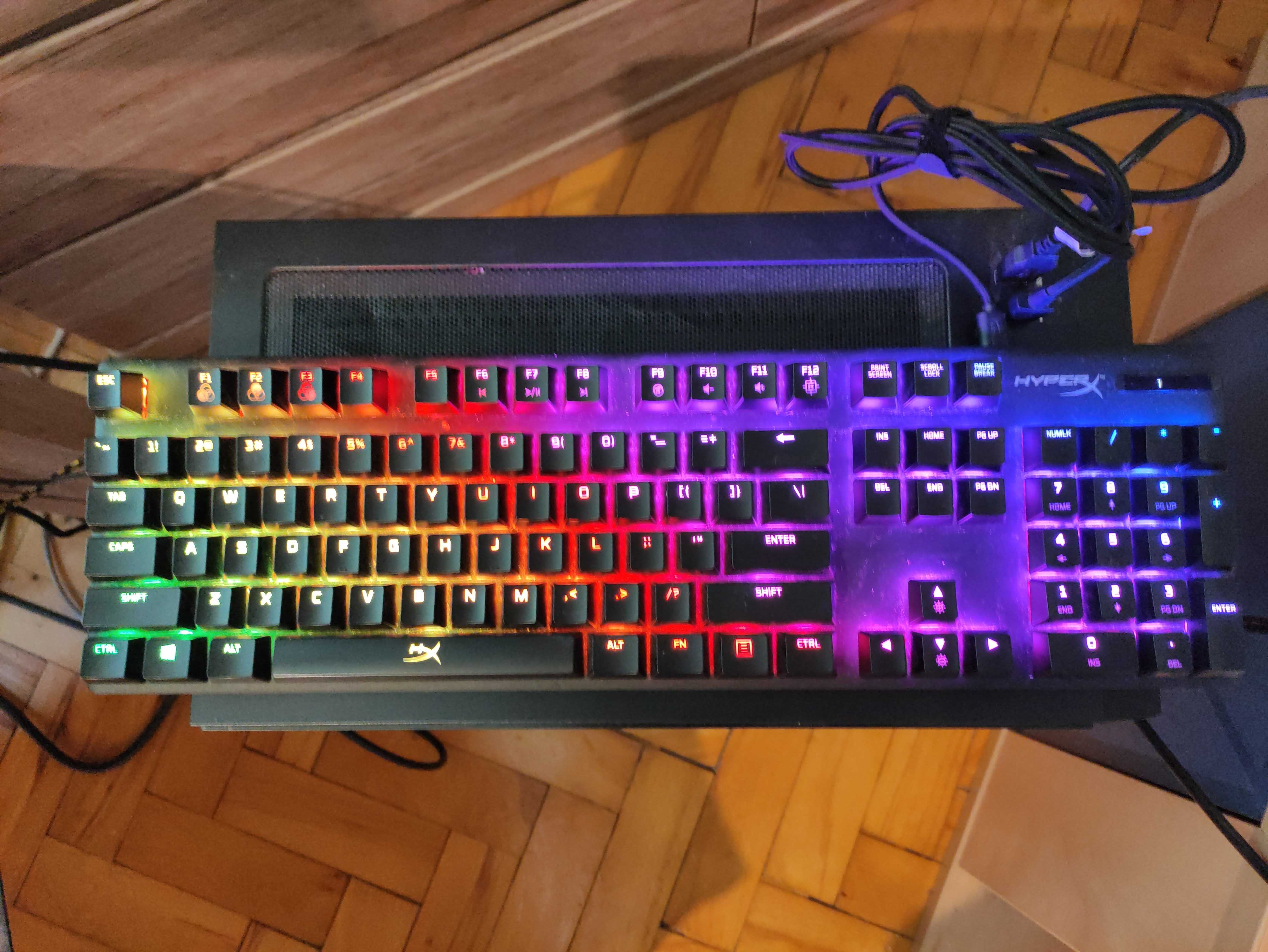 HyperX Alloy Origins Red Klawiatura + Podkładka Razer Gratis