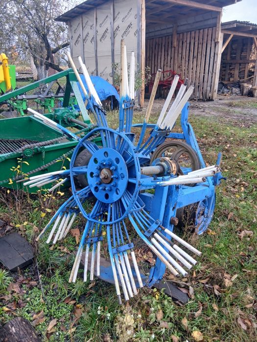 Продам картоплекопачку