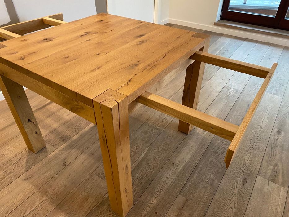 Stol debowy rozkladany 90x90