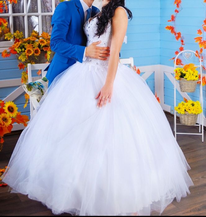 Продається неймовірне гарне плаття