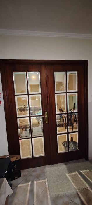 Portas madeira com vidro