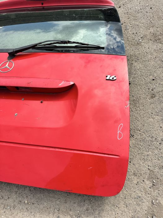 Ляда задня кришка багажника Mercedes-Benz Vaneo Мерседес Бенз Ванео