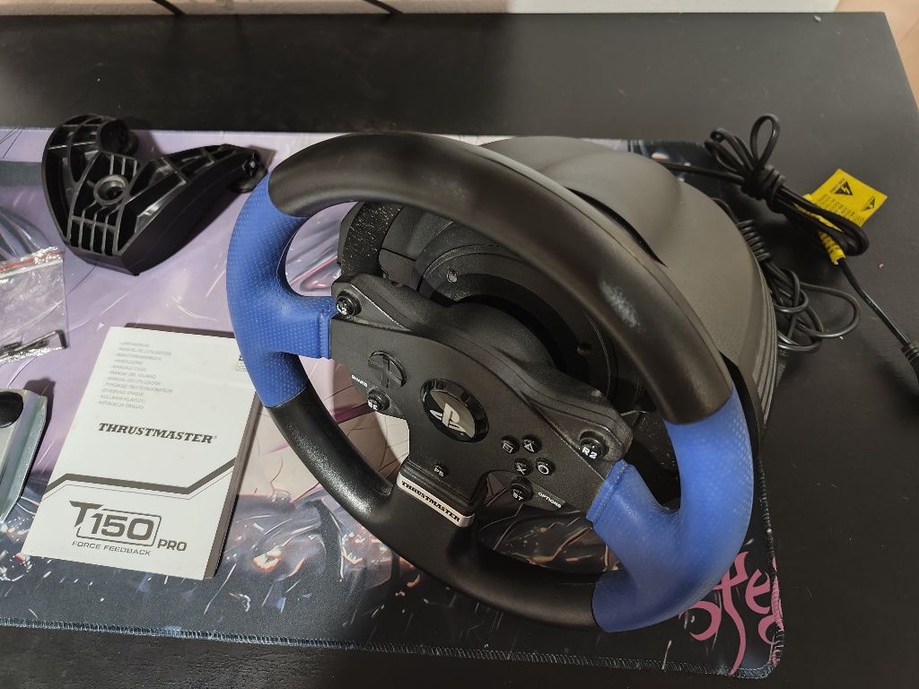 Volante trhustmaster t150 pro force feedback