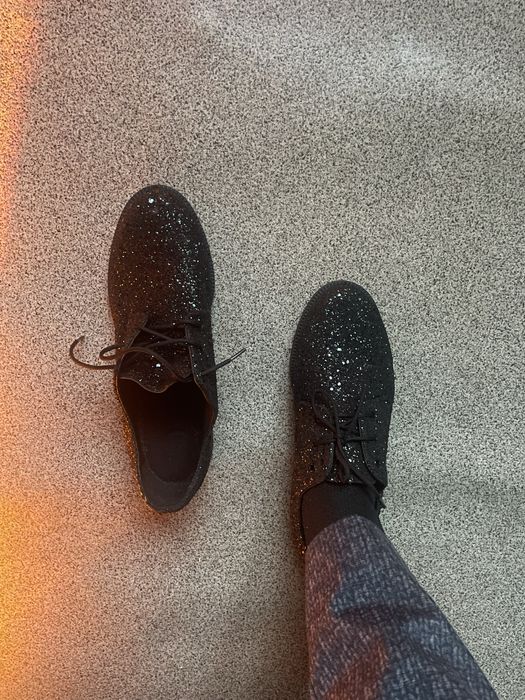 Туфлі Schuh - італійські оксфорди з блискітками