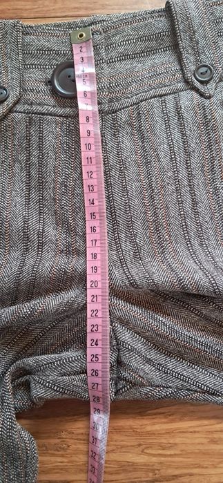 Spodnie garniturowe krótkie 3/4 w paski