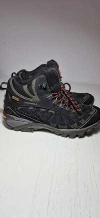 Merrell 39.     .