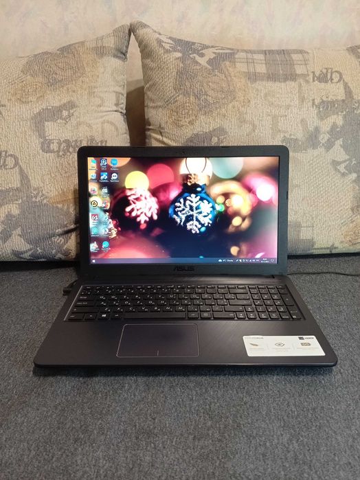 15.6",СeleronN4000,4GBDDR4,1ТБHDD,UHD600 1GB,ноутбук ASUS VivoBook