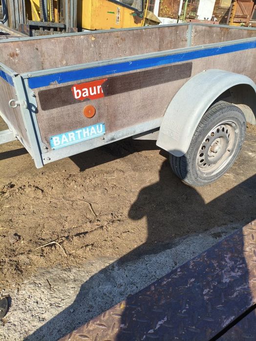 Przyczepka samochodowa