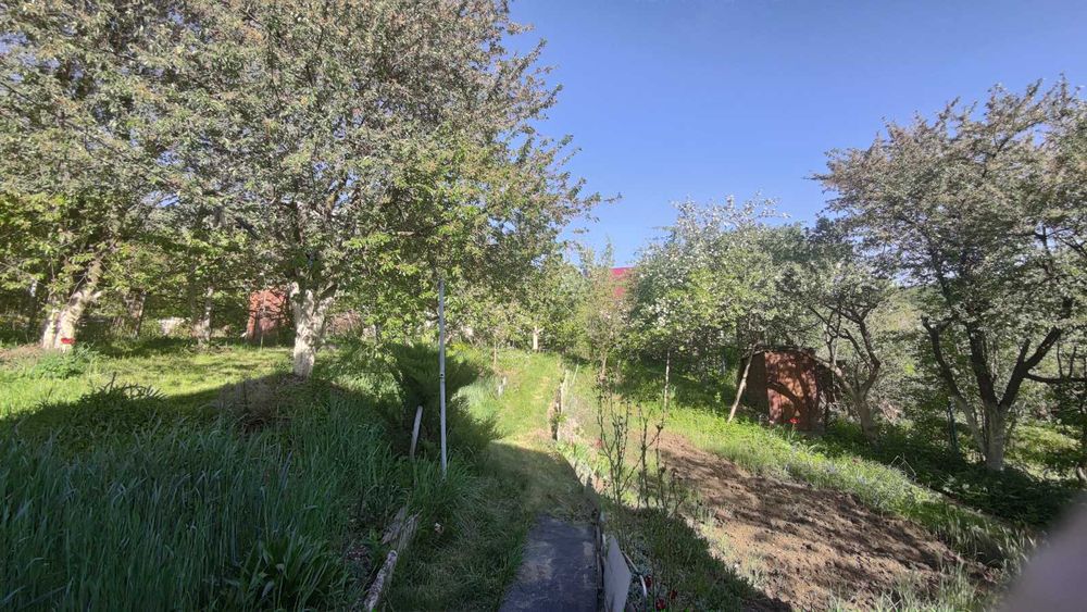 Продаж цегляного дачного будиночку, м-н Ружична по приємній ціні.ktr