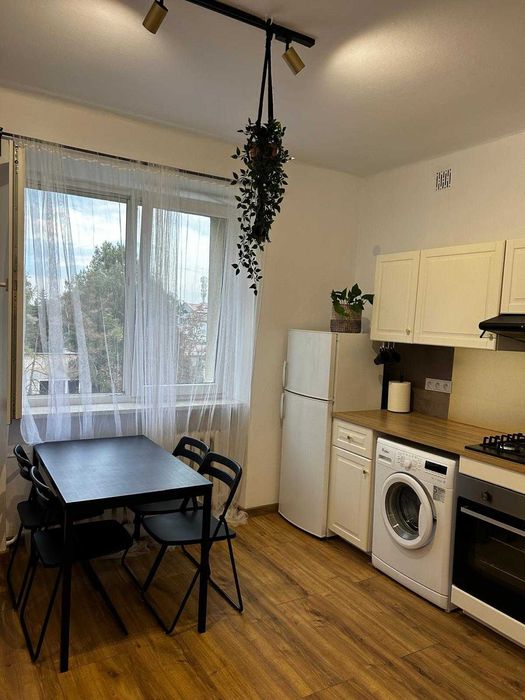 Wynajmiemy mieszkanie 2 pokoje z aneksem, Mogliska 70, Rondo mogilskie