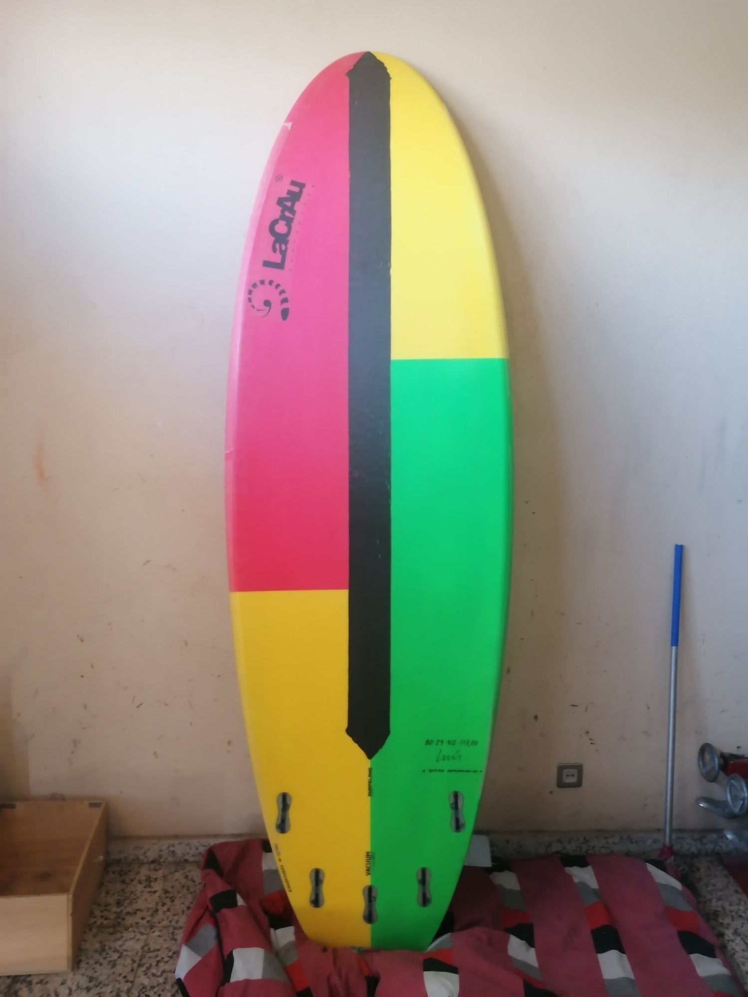 Prancha stand-up paddle da marca lacrau