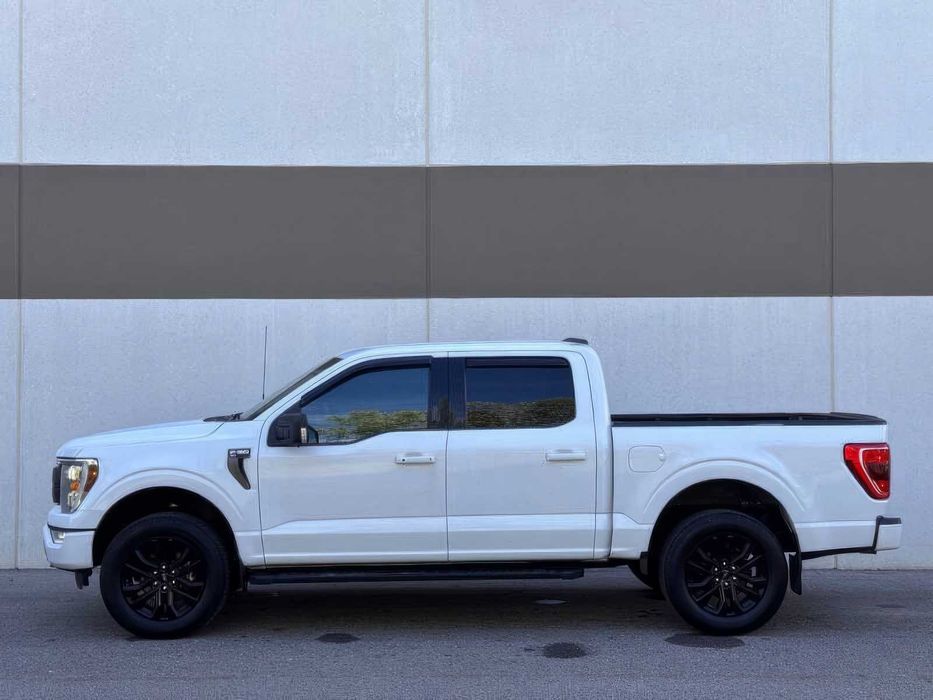 Ford F-150 XLT      2022