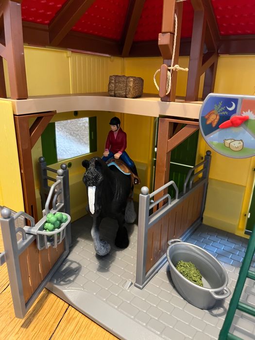 Schleich schleich® Farm World 42485 Stajnia dla koni 42485