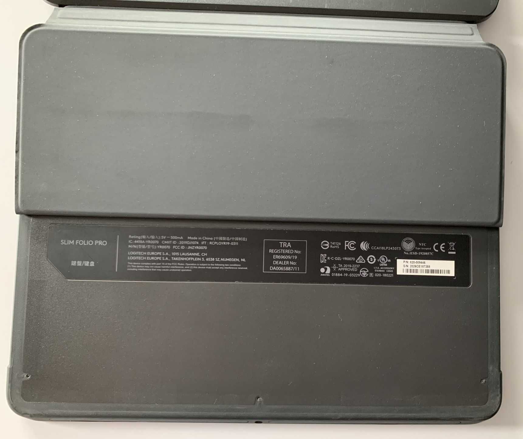 Logitech Combo Touch Smart Connector