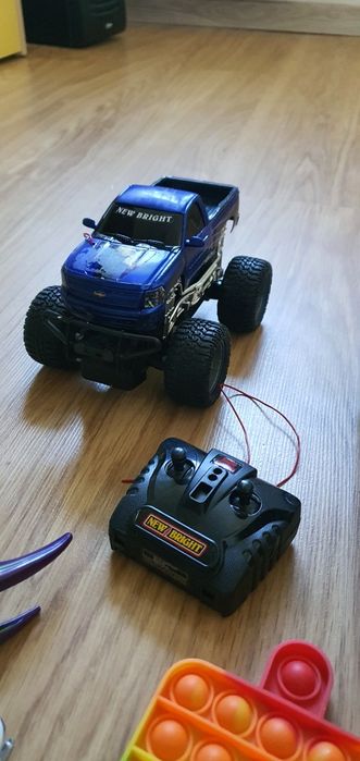 Пакет іграшок машини д/у, Nerf, динозаври