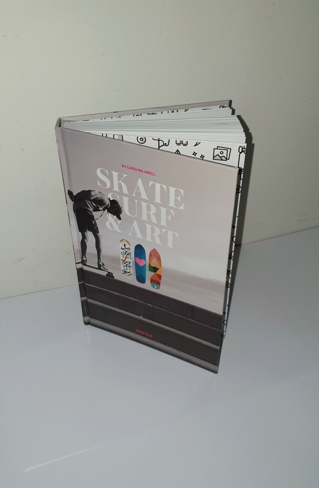 Livro - Skate Surf & Art, Carolina Amell