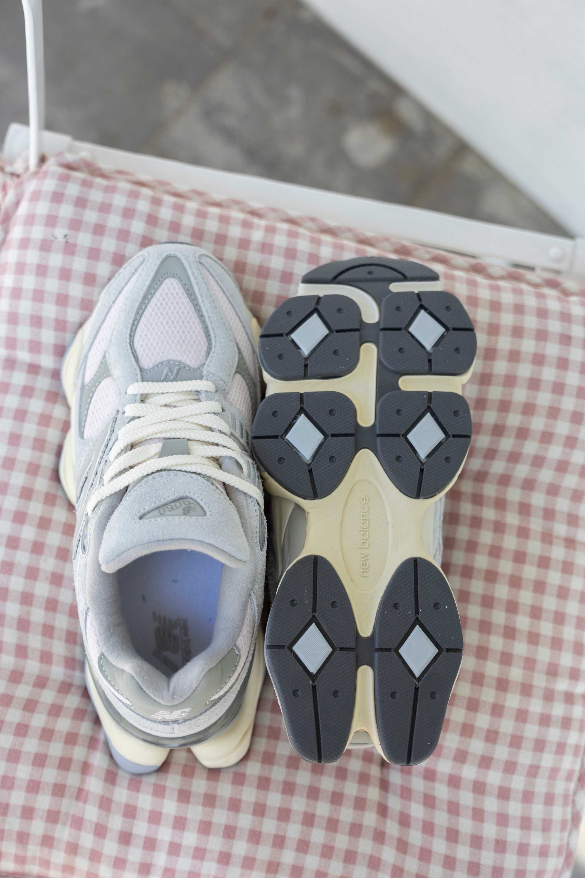 Кросівки New Balance 9060 сірі (36р по 44р) жіночі чоловічі Нью беланс