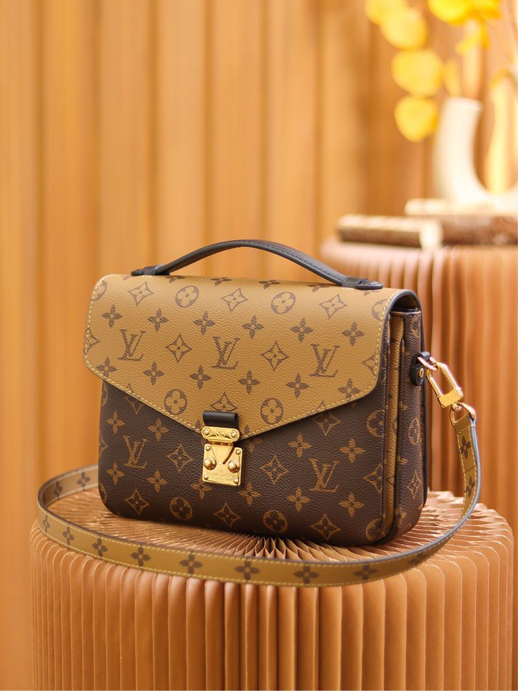 Сумка Louis Vuitton Metis