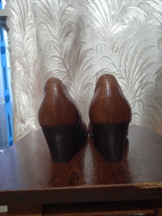 Туфлі шкіряні демісезонні, устілка 25,5 см