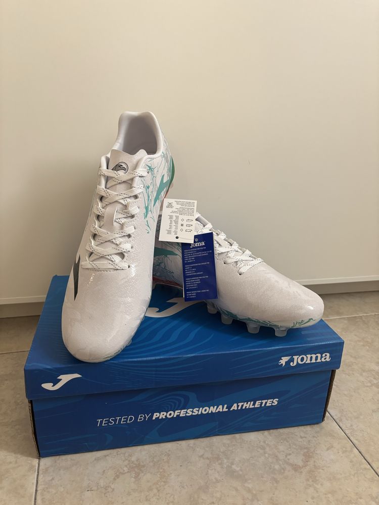 Chuteiras Supercopa FG Brancas – Tamanho 42,5 – Novas