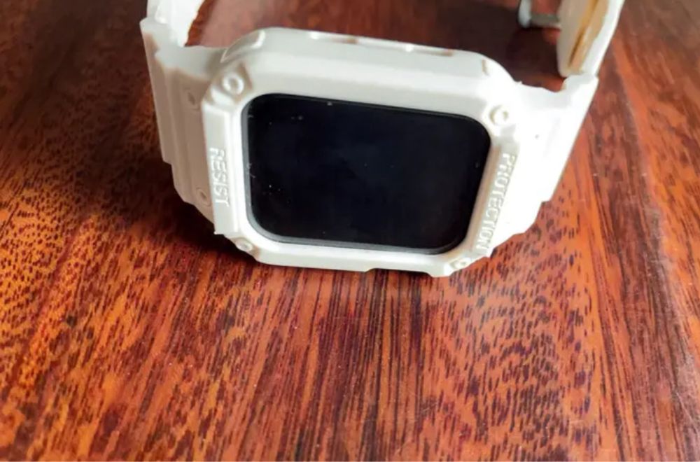 Реешок к Apple watch