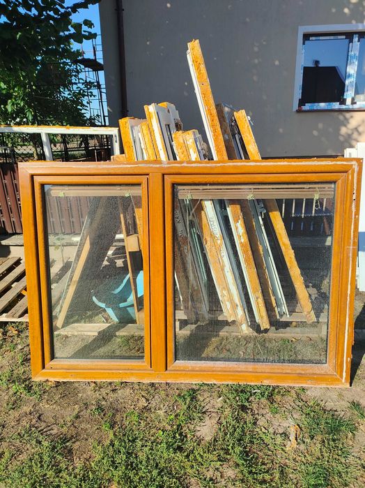 używane okna PCV dwuszybowe złoty dąb