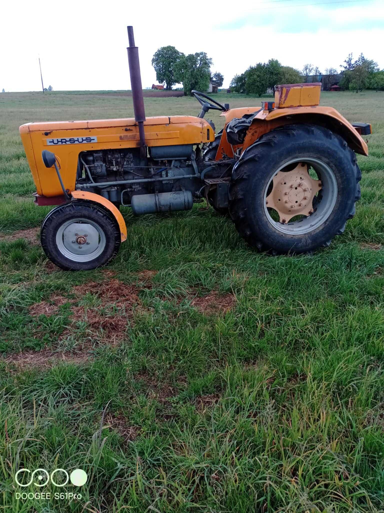 Traktor ciągnik c360