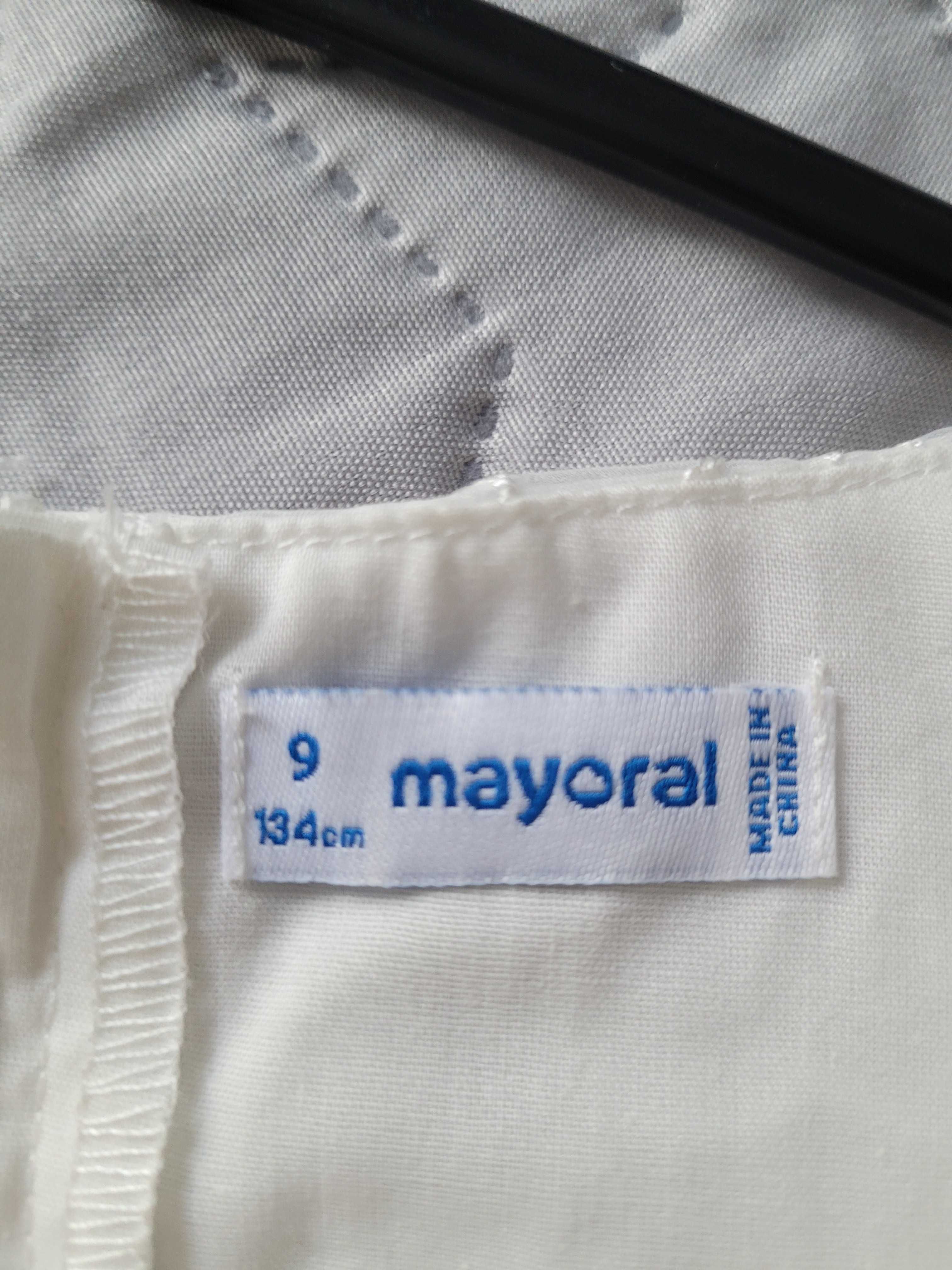 Elegancka sukienka r. 134 cm Mayoral