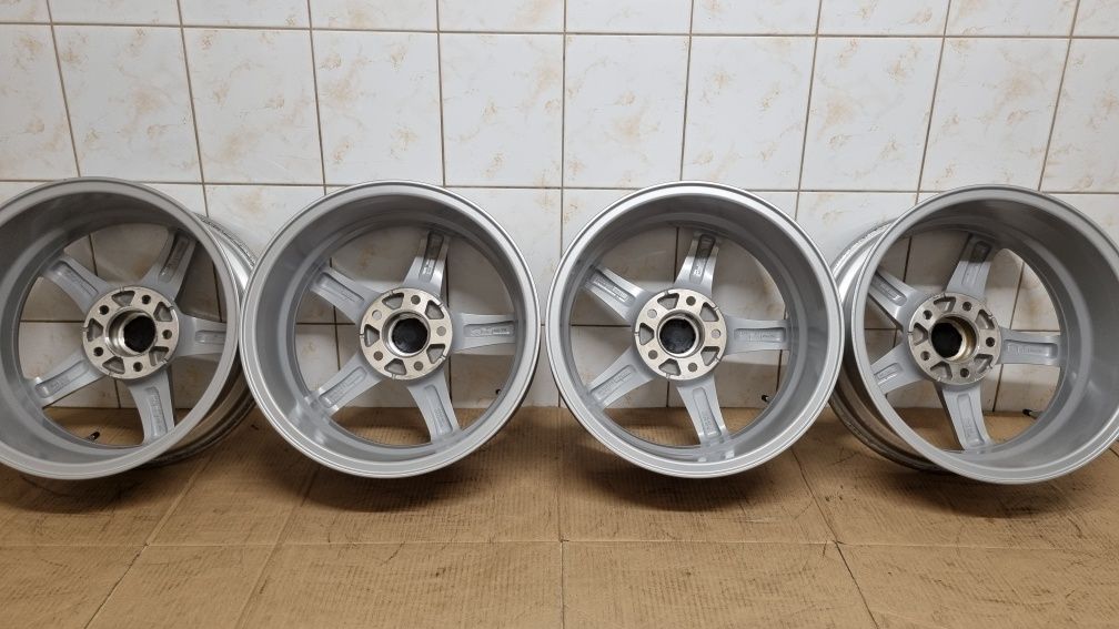 Jak nowe! Alufelgi 16" Oxxo 5x114,3 ET45 Suzuki Swift + czujniki