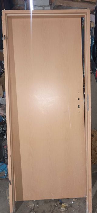 Sprzedam drzwi z ościeżnice