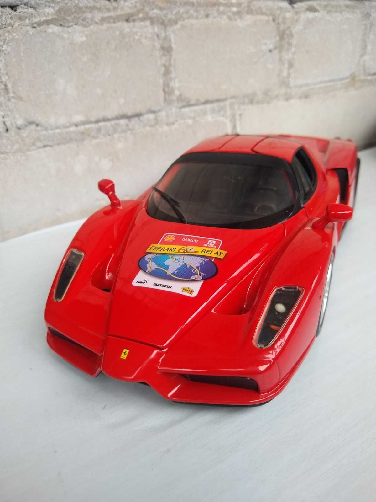 Модель 1:18 Ferari Enzo  HotWheels