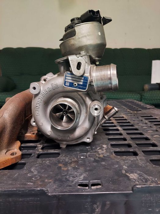 Vendo turbocom coletor de escape de Peugeot Boxer 2000 cc de 110 cv