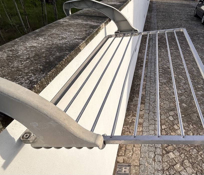 Estendal de varanda em aluminio