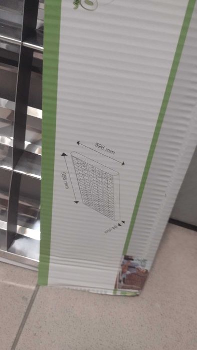 Oprawy świetlne  do świetlówek 4 sztuki