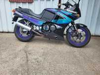 Kawasaki GPX 600 Gpz /500 owiewka typu honda cbr